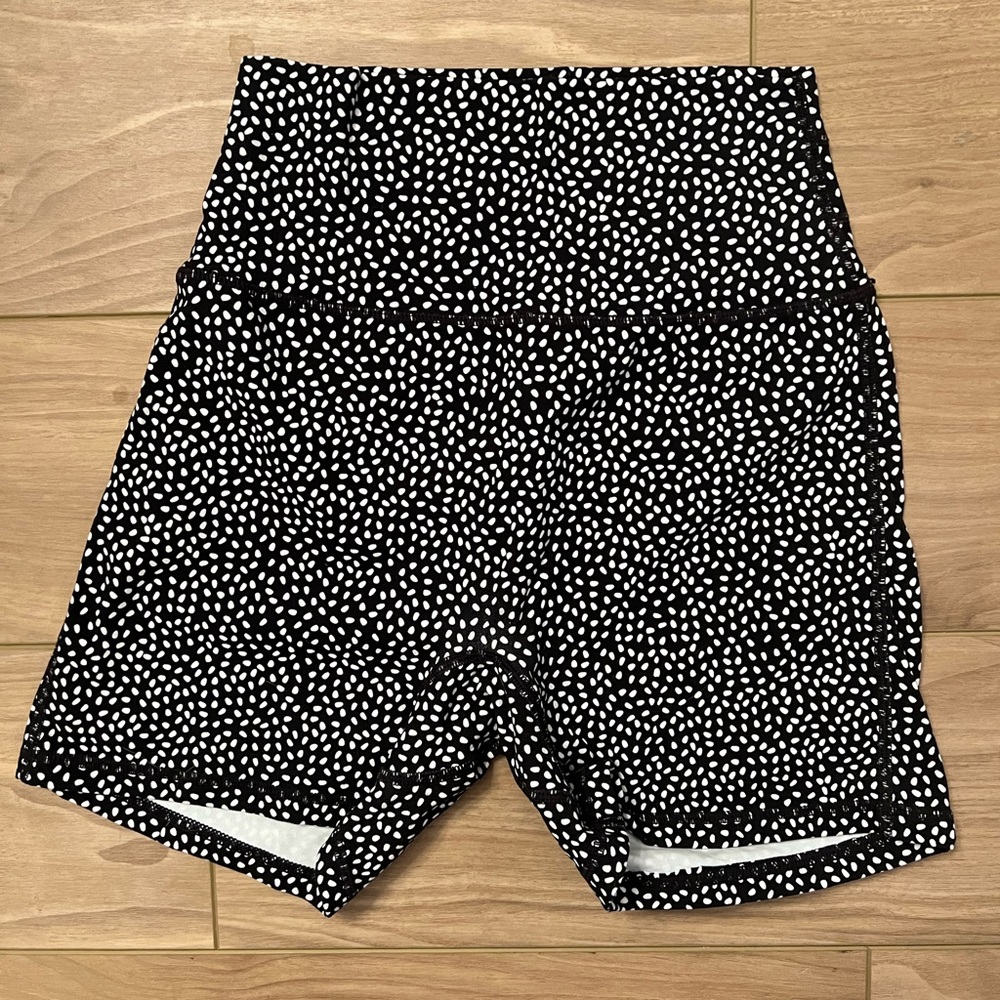 Buffbunny Legacy Short (XS)- Bossy Print